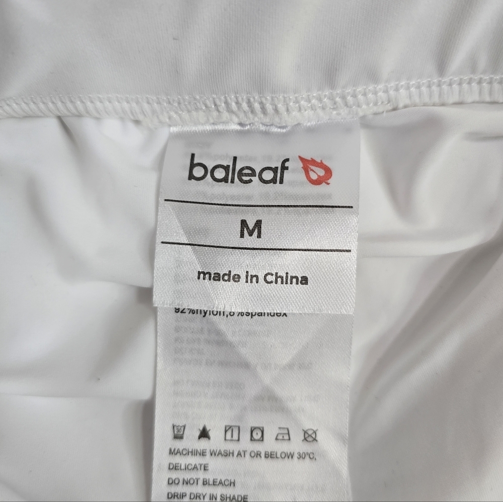 Baleaf White Mini Pleated Athletic Tennis Skort Size Medium - Picture 3 of 11